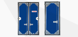 Airtight vertical hinged door for grain depot